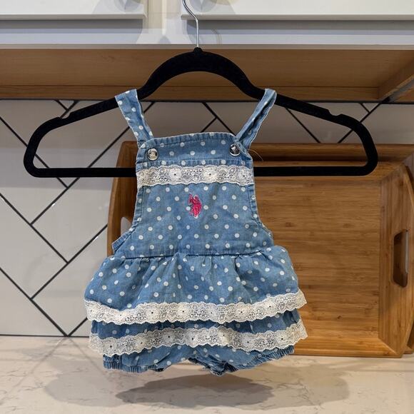 U.S. Polo Assn Baby Girls polka dot Chambray Romper Light Indigo size 6/9M - Picture 1 of 5